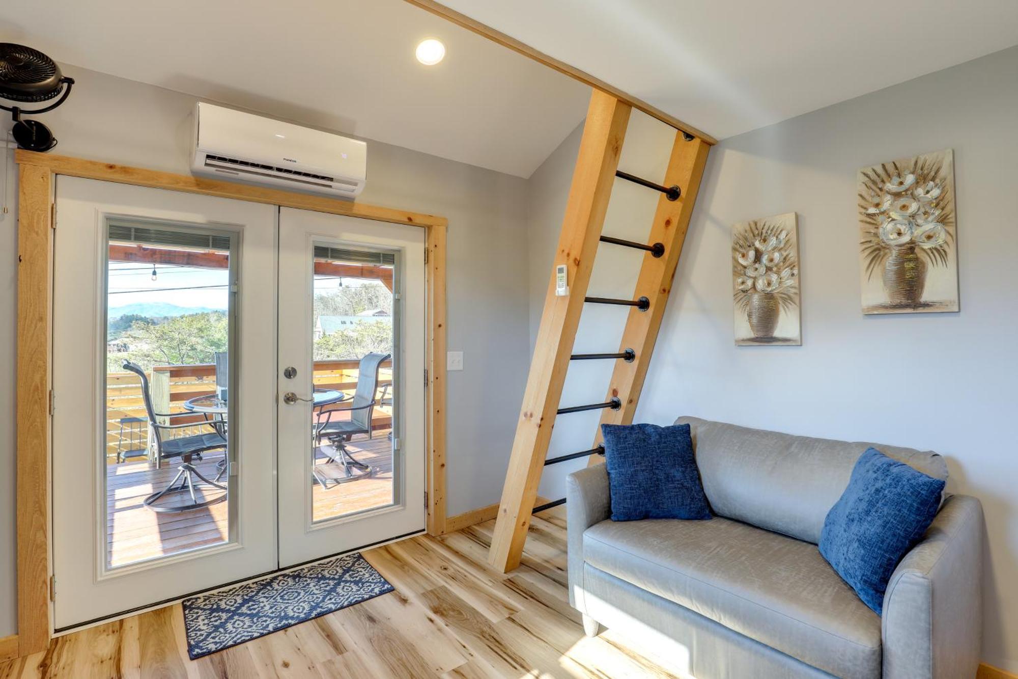 Marshall Studio With Loft, Hot Tub And Views! Exterior foto
